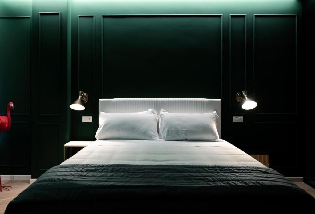 Salotto Room Boutique Пескара Екстериор снимка