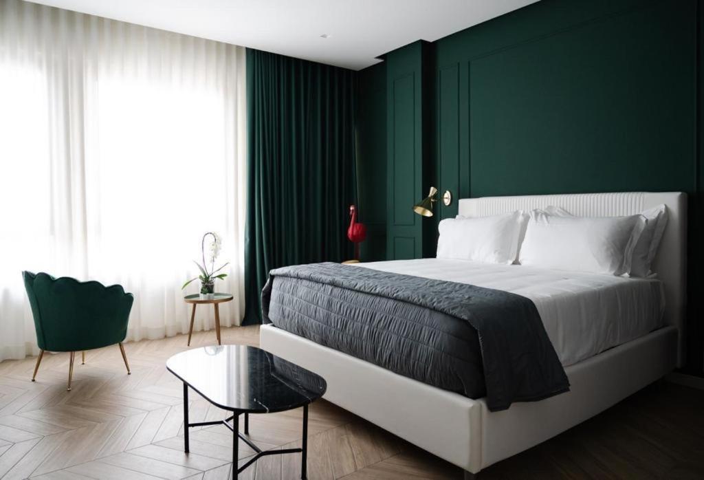 Salotto Room Boutique Пескара Екстериор снимка